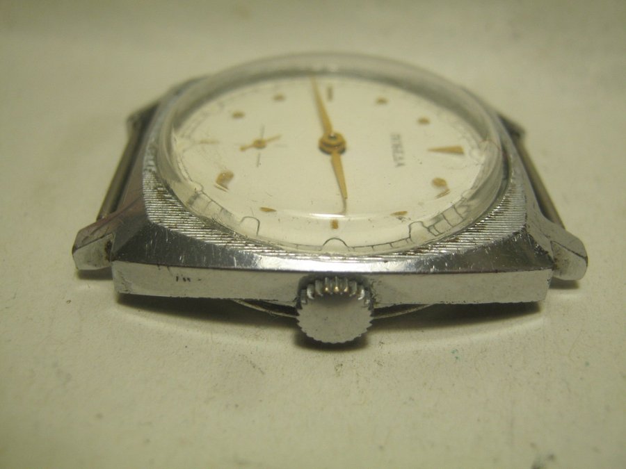 Vintage Soviet Pobeda Mechanical Wristwatch