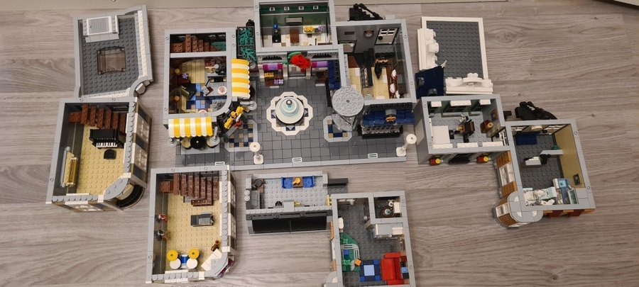 Lego 10255 assembly square stora torget modulhus