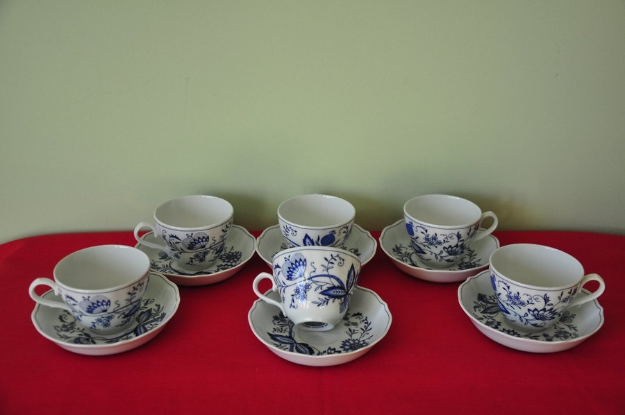 Vintage Form Marienbad Ingres weiß, Untertasse Indisch Blau,kaffekoppar 6 st.