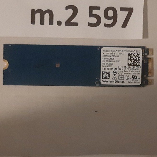 SSD m2  256GB  NVMe  märke: WD  formfaktor 2280