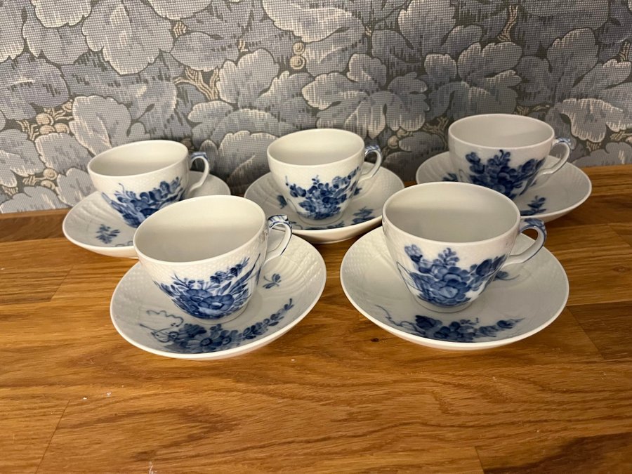 Kaffekopp med fat - Blå Blomster – Royal Copenhagen – Kunglig Dansk 10/1549 5st