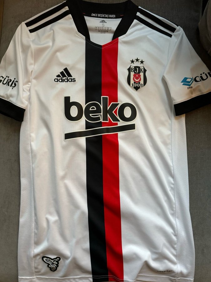 Adidas Besiktas JK 21/22 Hemmatröja