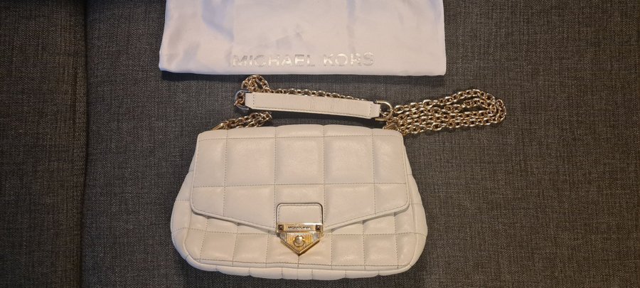 Michael kors väska