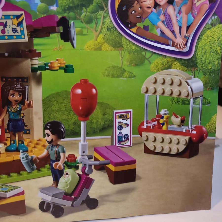 Lego Friends 41334 - Scenen