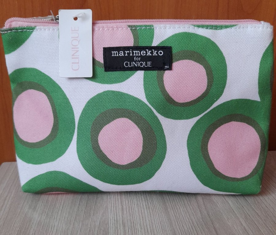 New! Marimekko. Cosmetic bag..