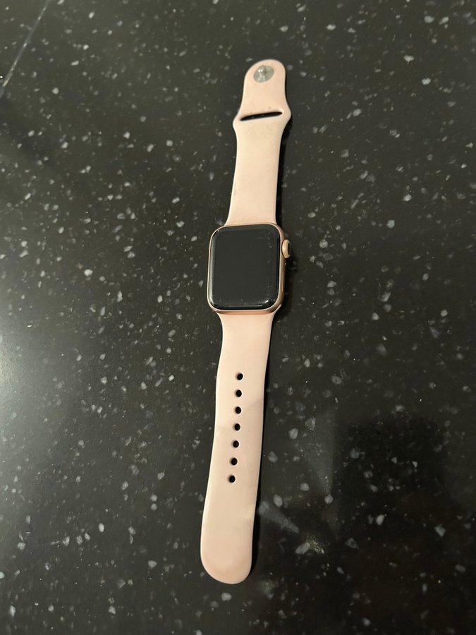 Apple Watch Series 5 40mm Guld/Rosa