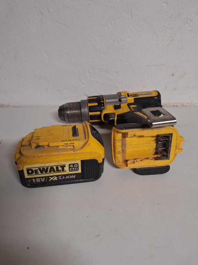 Dewalt 18V XR Borrmaskin