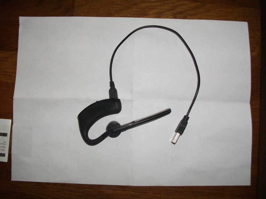 Svart Bluetooth Handsfree/ Headset V8