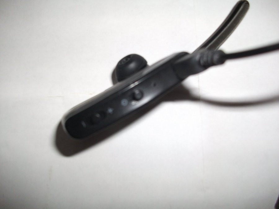 Svart Bluetooth Handsfree/ Headset V8