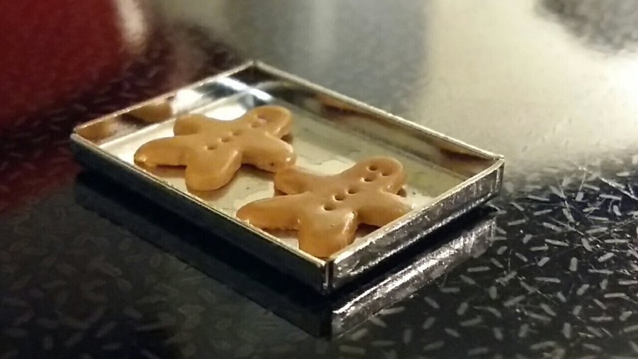 Tjuvstart på Julbaket? UGNSPLÅT med 2 härliga PEPPARKAKE-GUBBAR