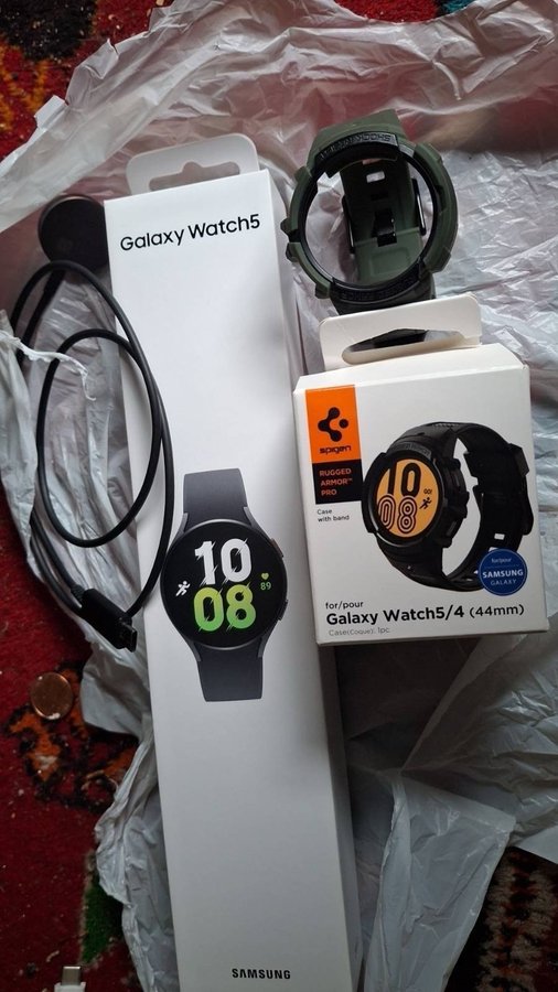 Samsung Galaxy Watch5 44mm  Samsung Galaxy A35 5G