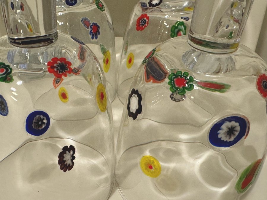 LEONARDO MILLEFIORI HAND-BLOWN 4 st VATTENGLASS VINGLASS GOBLETS.