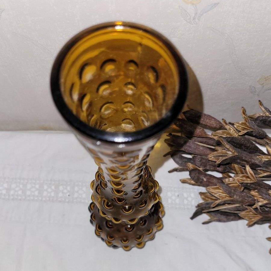 50-tal VAS amber hobnail bud vase BUMBY yellow brown GLAS glass