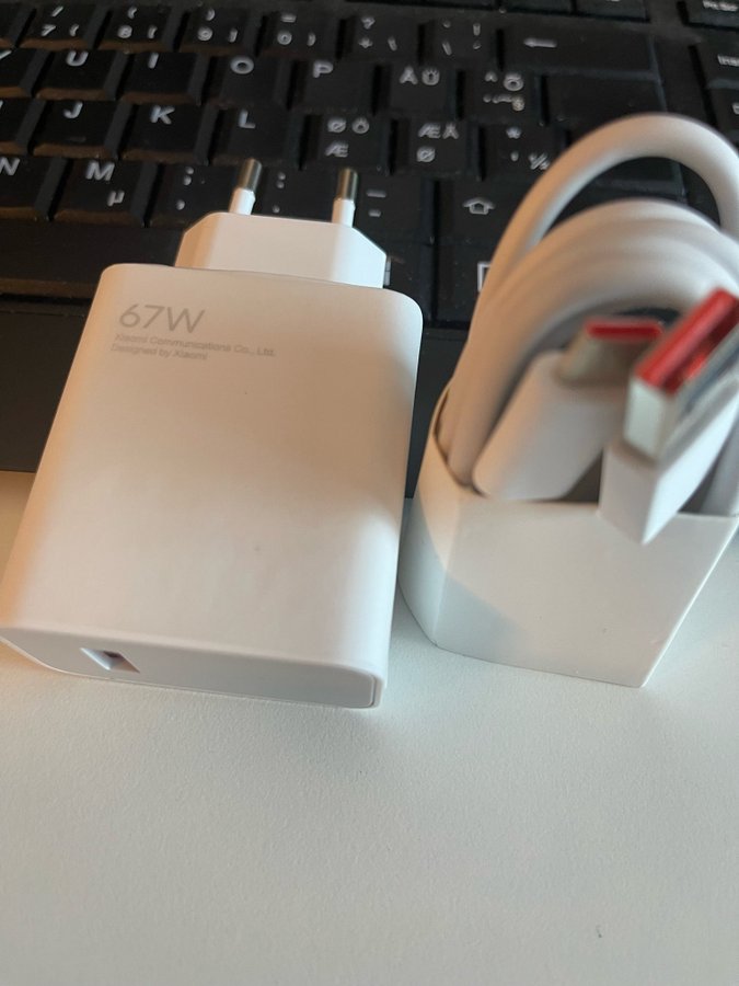 Xiaomi 67W snabbladdare helt ny oanvänd (Original)