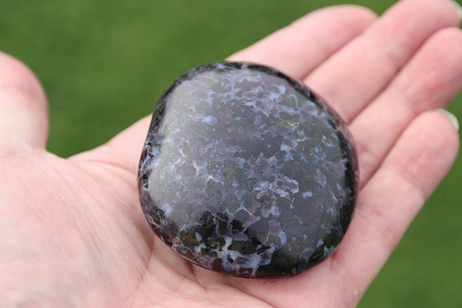 Indigo Gabbro Handsten - 180 gram - Madagaskar