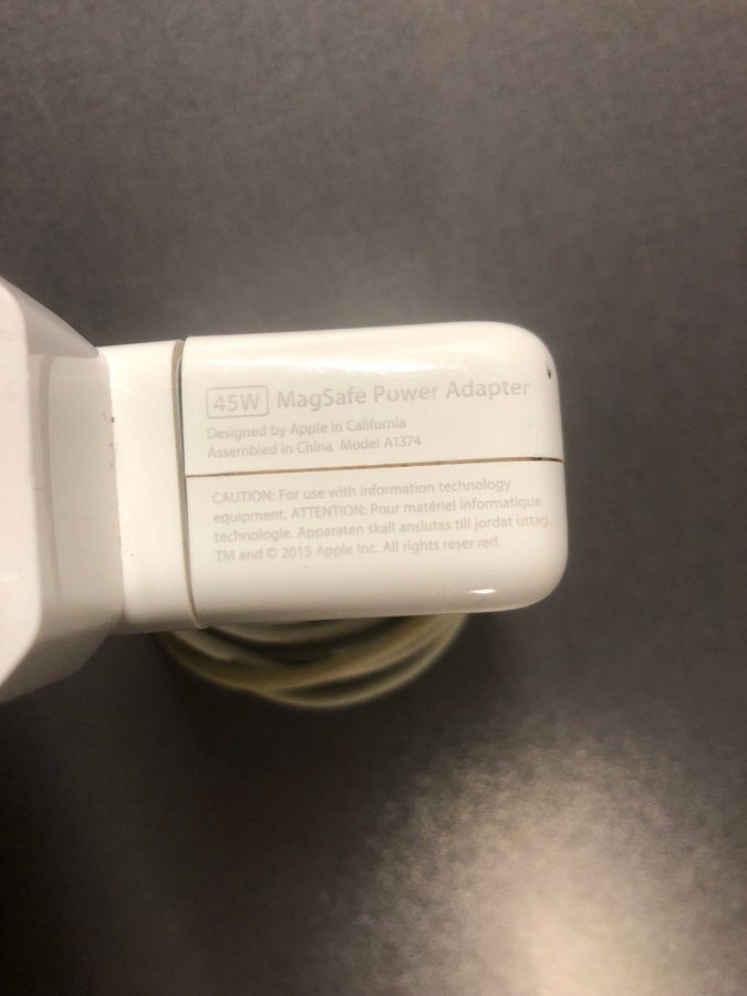 Apple MagSafe Power Adapter 45W | Model: A1374