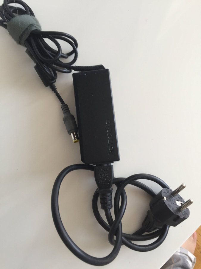 Lenovo AC Adapter 65W 20V