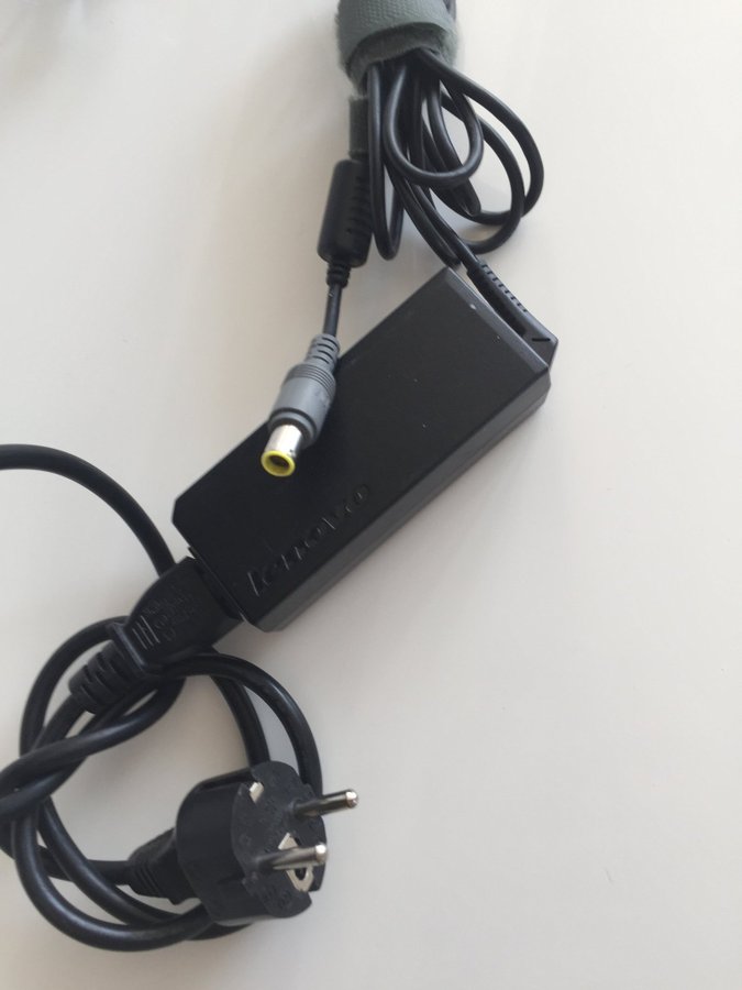 Lenovo AC Adapter 65W 20V