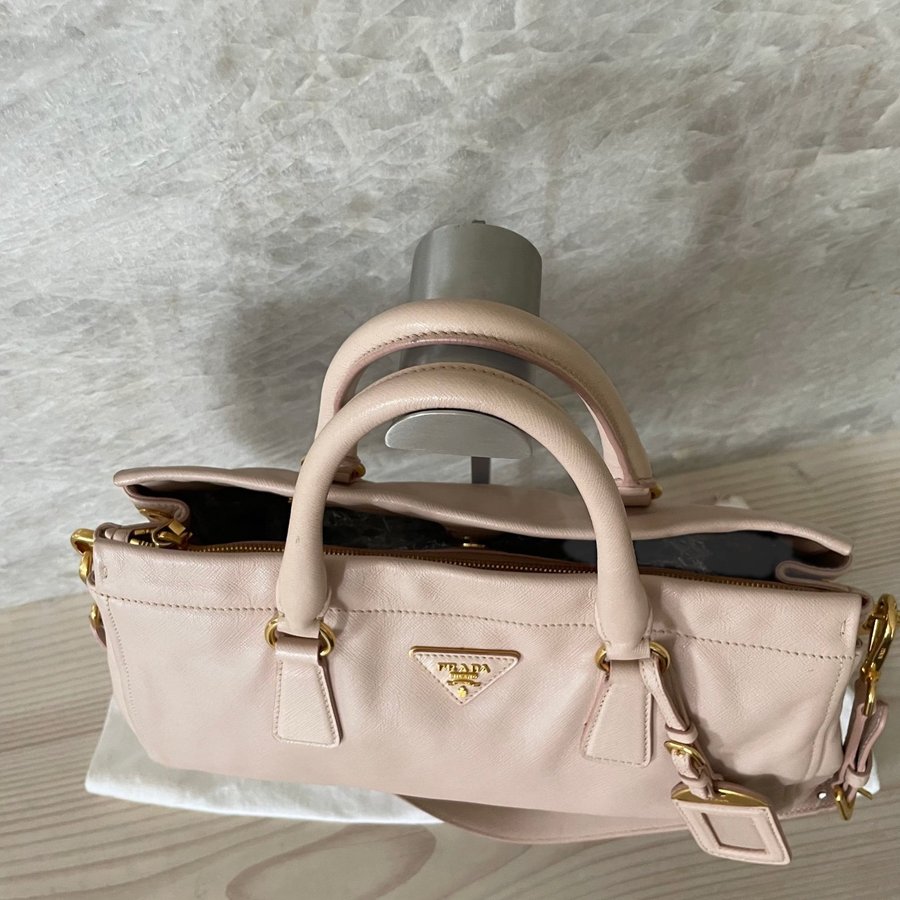 Prada Saffiano 2way bag