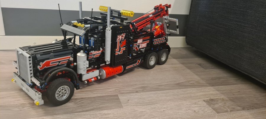 Lego technic 8285 tow truck bärgningsbil