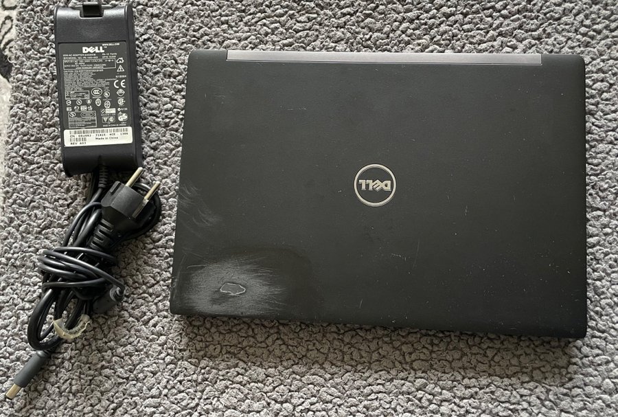 Dell Latitude 7280 i3 7100U CPU 2.4GHz 8GB Ram 128 GB SSD HD 620