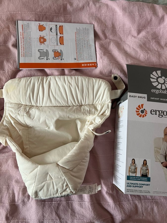 Spädbarnsinlägg Ergobaby Easy Snug Infant Insert