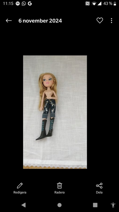 Bratz docka walking Cloe