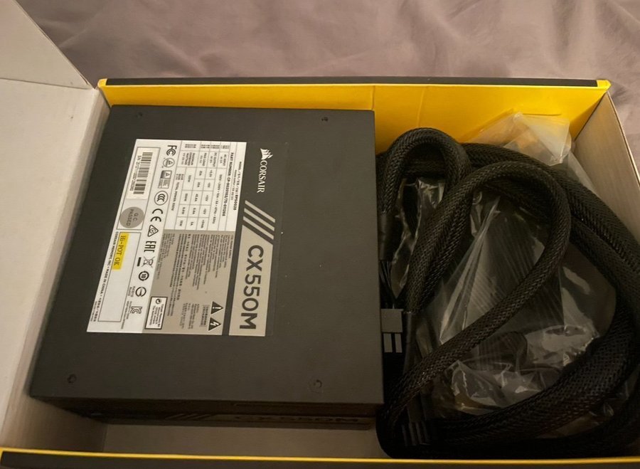 Corsair CX550M