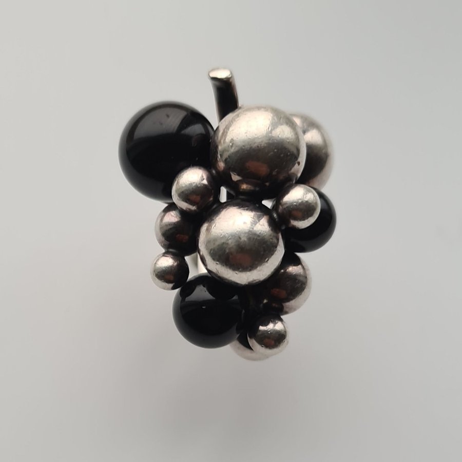 GEORG JENSEN, RING, "Moonlight grapes", silver, svart agat.