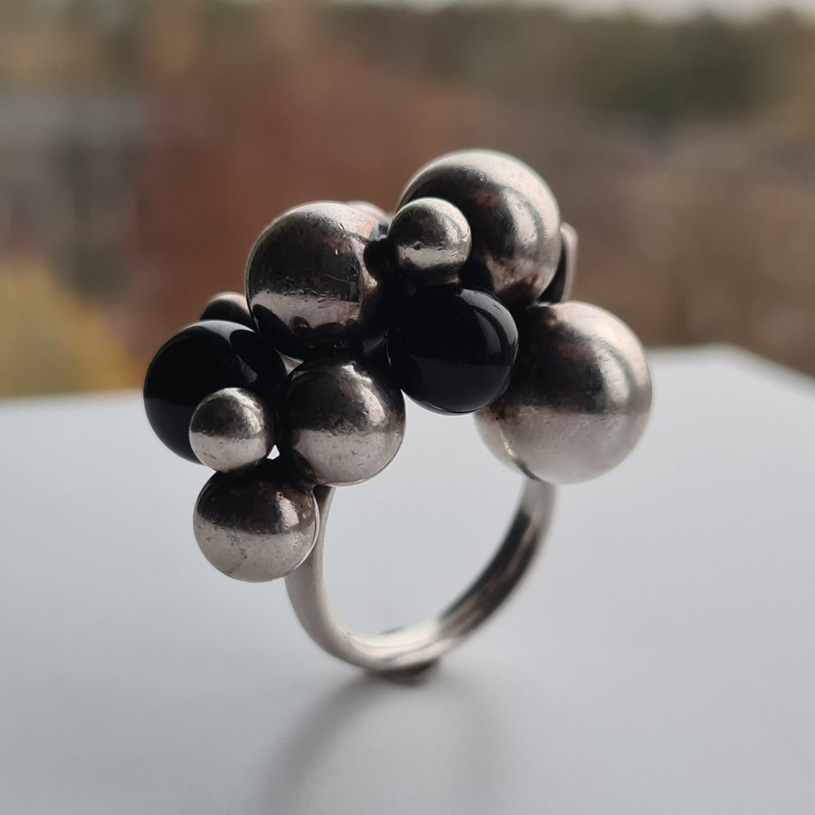 GEORG JENSEN, RING, "Moonlight grapes", silver, svart agat.