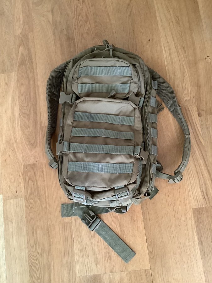 MilTec Coyote Tan Taktisk ryggsäck 25 Liter