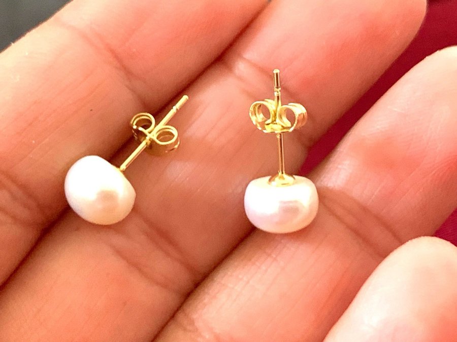 Akoya Pearls earrings- 14k gold studs - stone queen