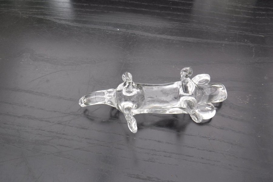 Glasfigur 19 cm lång