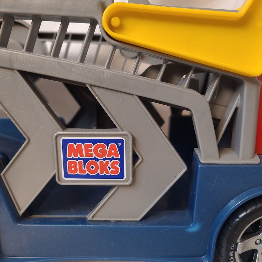 Mega Bloks stor Lastbil med 3 bilar