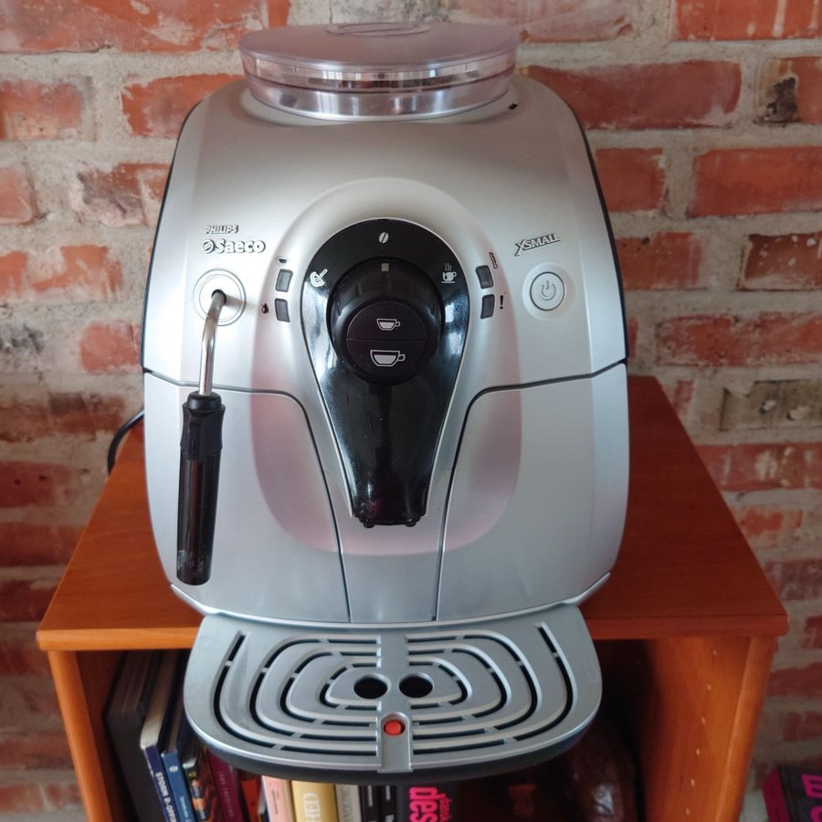 Philips Saeco Xsmall FULDAUTOMATISK ESPRESSOMASKIN