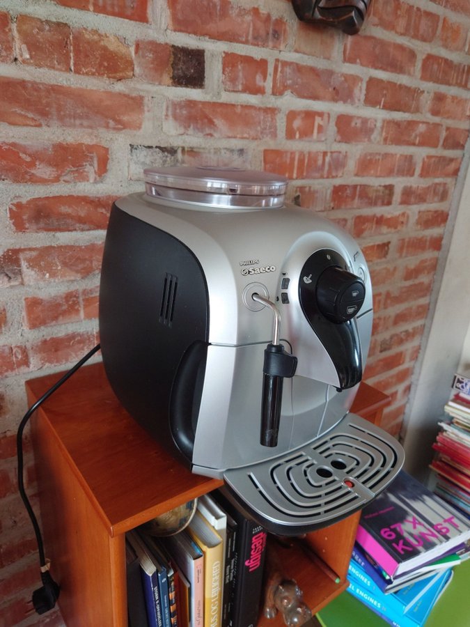 Philips Saeco Xsmall FULDAUTOMATISK ESPRESSOMASKIN