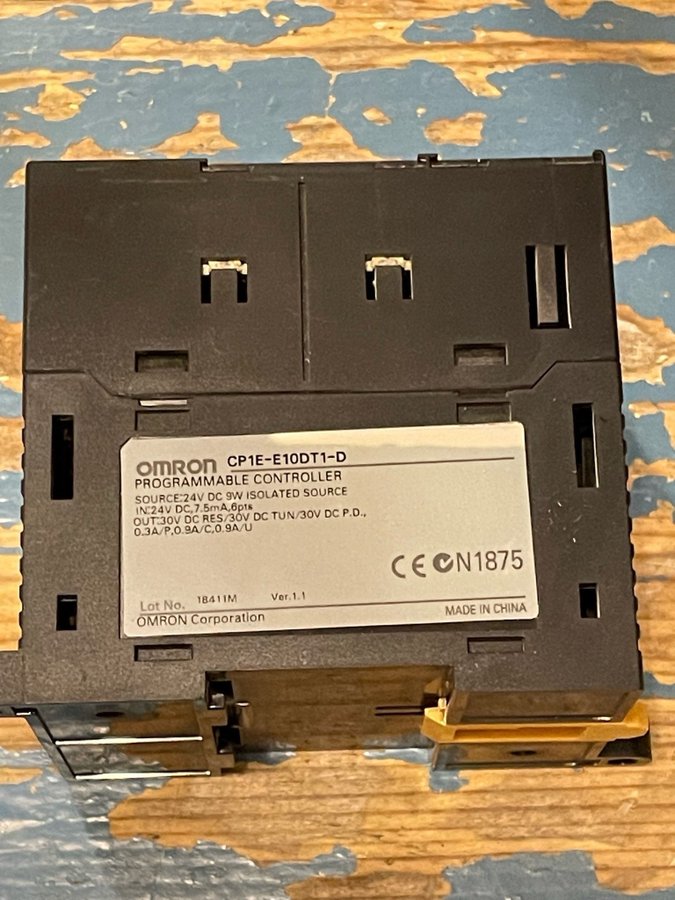 Omron CP1E-E10DT1-D PLC