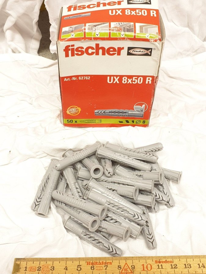 Plugg Fischer UX 8x50, antal = se bilderna