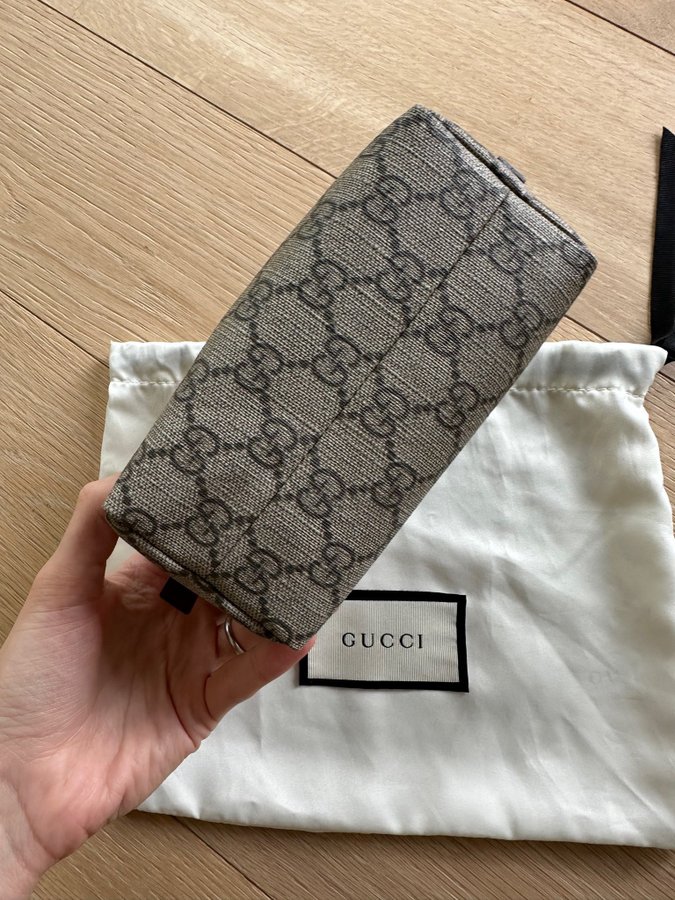 Gucci Ophidia Toiletry Bag