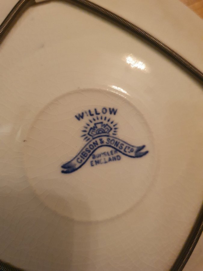 Willow Gibson  Sons Ltd England