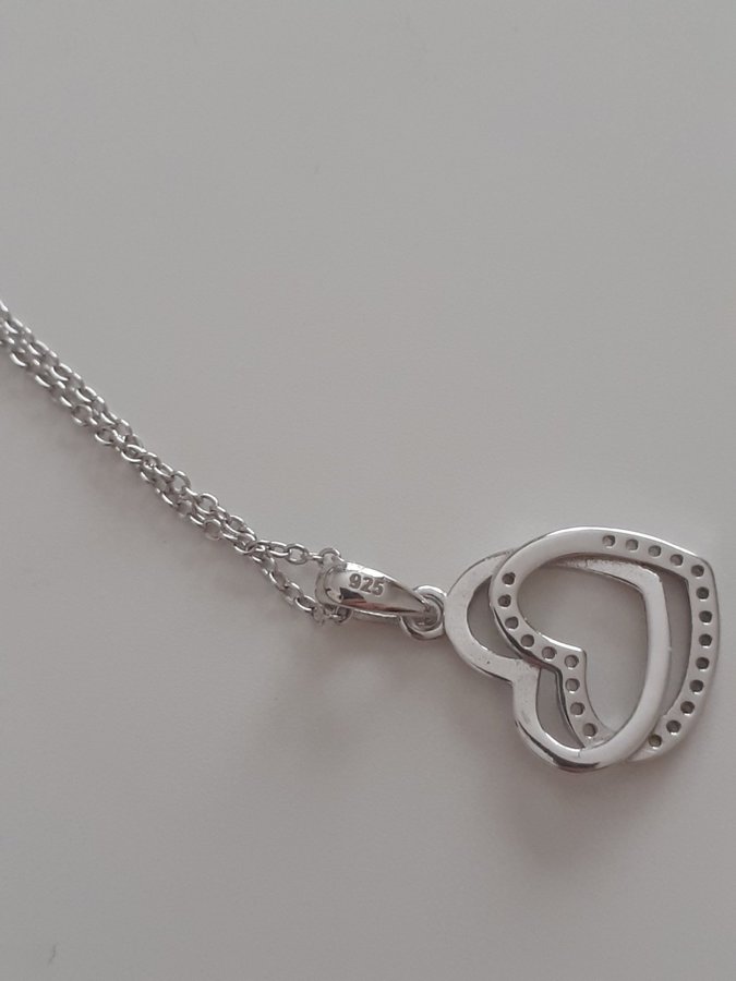 Silver 925 Halsband hjärta med stenar i rosa ask