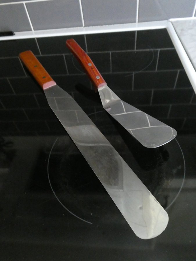 KN STAINLESS SWEDEN (Karlsson  Nilsson) Palett stekspade och Stekspade 2 st