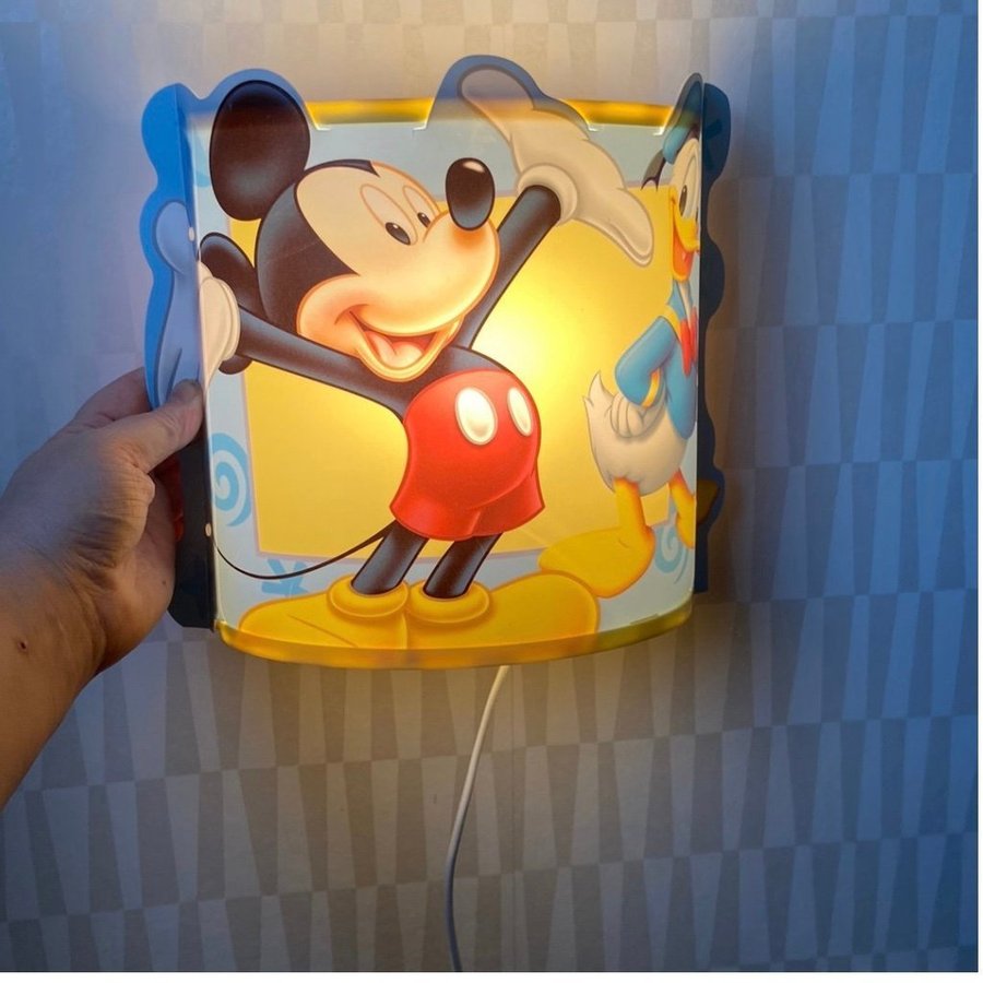 Musse pigg Kalle Anka vägglampa retro vintage Mickey Mouse Donald Duck