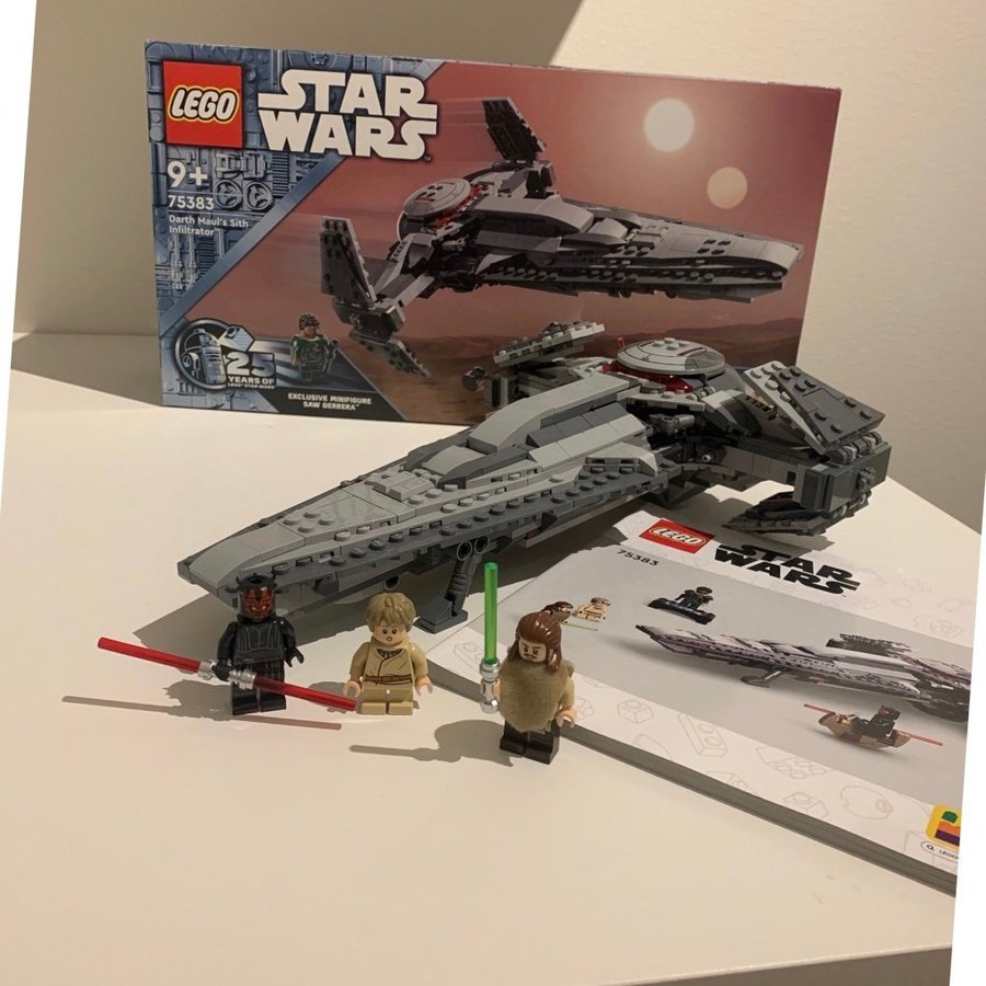 LEGO Star Wars 75383 Darth Maul's Sith Infiltrator