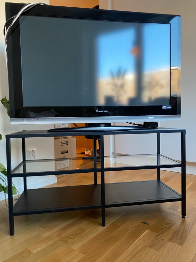 Tv bänk från Ikea