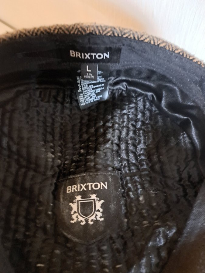 BRIXTON brood, storlek L