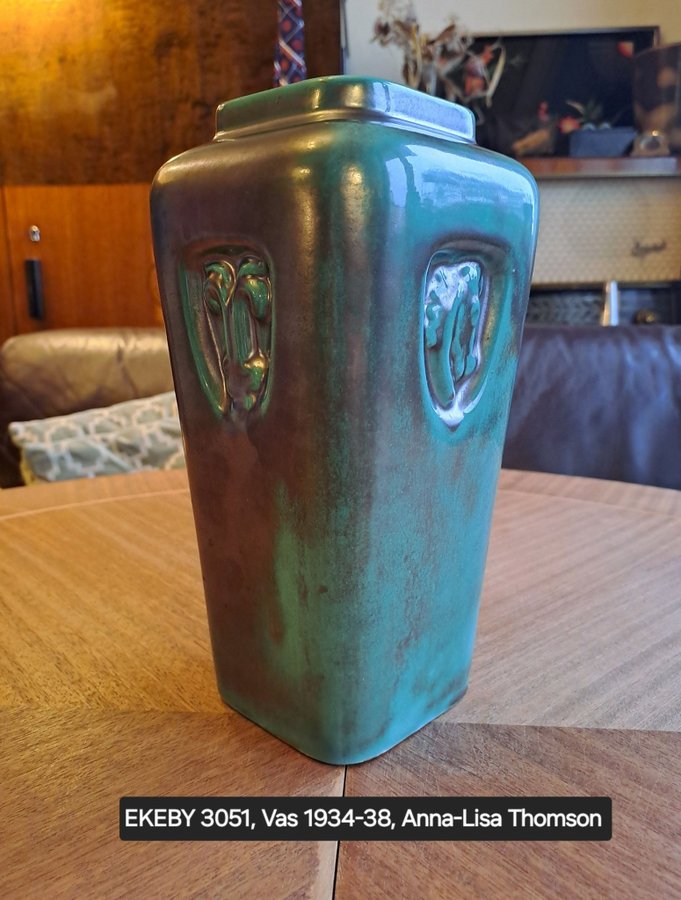 SEMI-ANTIK 30-TAL UPSALA EKEBY Vas vase Anna-Lisa Thomson art deco funkis