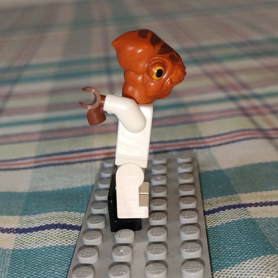 LEGO Star Wars Figur - Admiral Ackbar