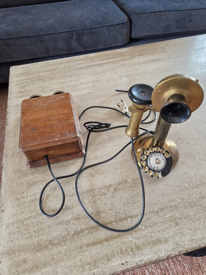 Gammal telefon