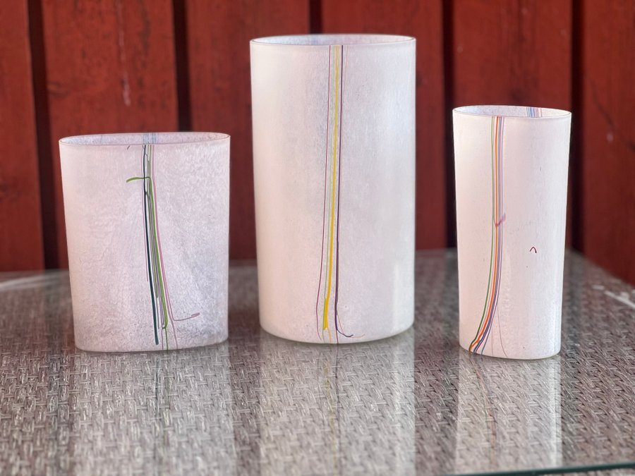 BERTIL VALLIEN,3 stycken vaser ''Rainbow'', glas, Kosta Boda